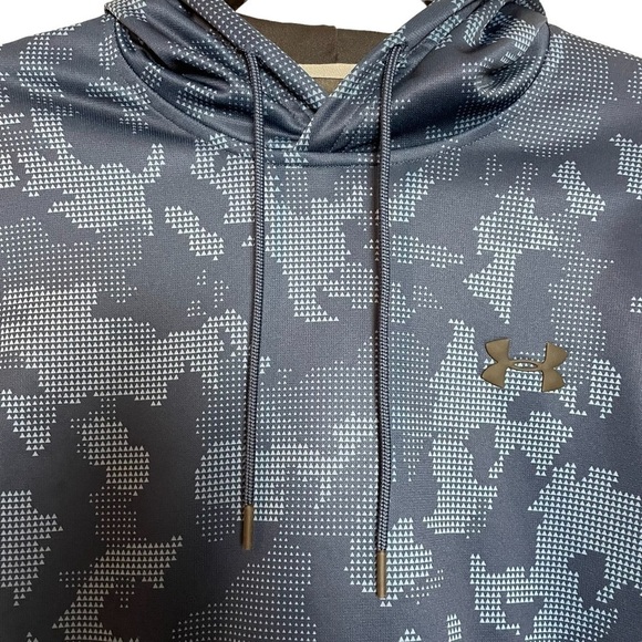Under Armour Unisex Multi Blue Toned Camo Hoodie with Kangaroo Pocket - Picture 4 of 14